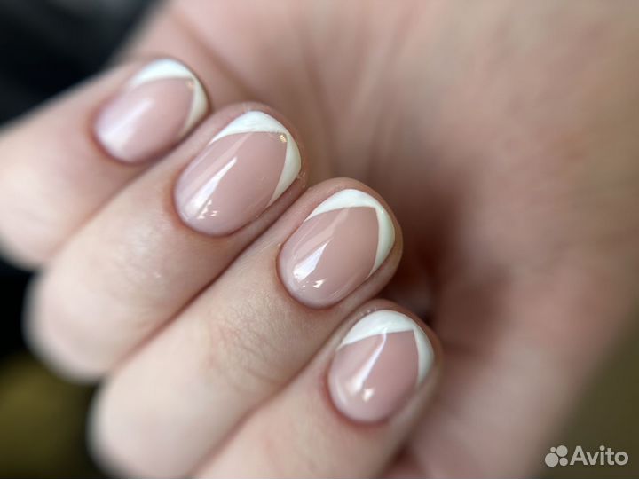 Маникюр модель
