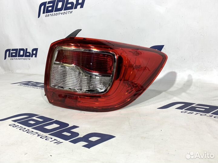 Фонарь задний renault logan 14- правый