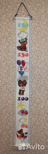 Ростомер вышитый крестиком. Ручная работа