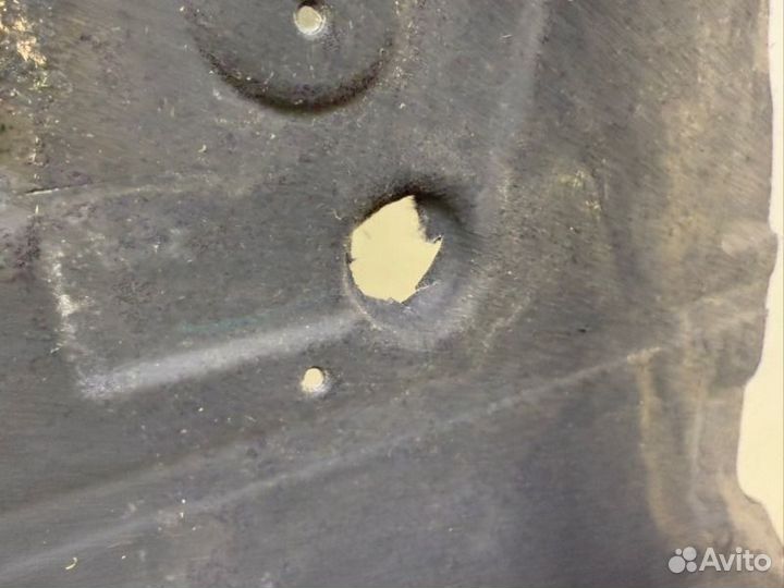 Пыльник двигателя Geely Monjaro KX11 2022