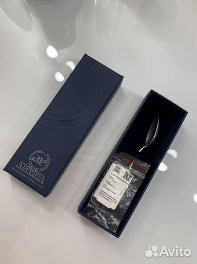 Серебряная чайная ложка