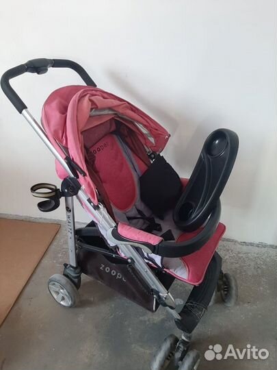 Прогулочная коляска