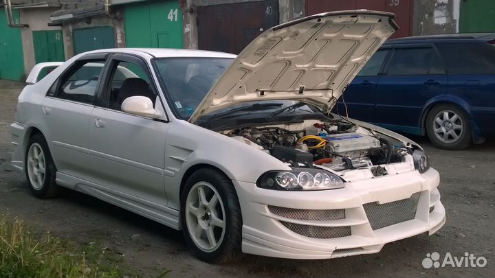 Крылья AutoR с жабрами honda civic 5