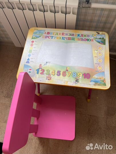 Стул детский икеа и стол (Детский мир)