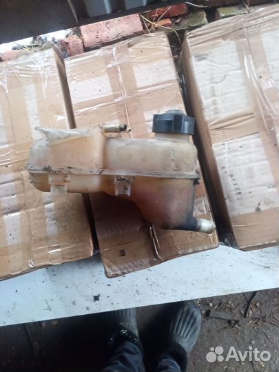 Расширительный бачок Opel Vectra A