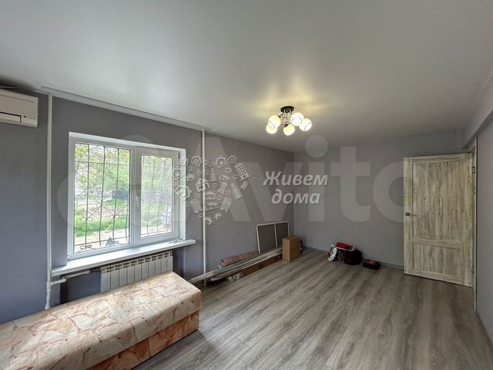 1-к. квартира, 30,8 м², 1/4 эт.