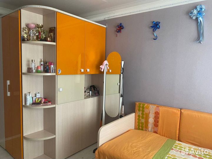 Мебель в детскую комнату