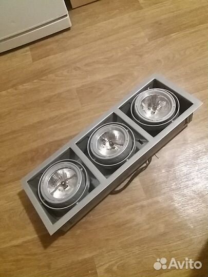 Светильник для торговых помещений