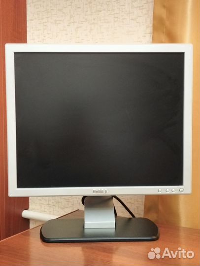 Монитор для компьютера Dell