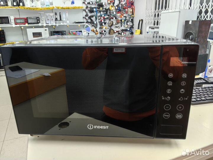 Микроволновая печь Indesit MWF MS20