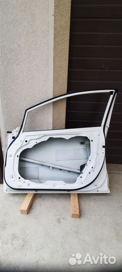 Дверь передняя правая kia cerato 3