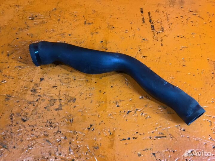 Патрубок Mercedes 1997 C W202