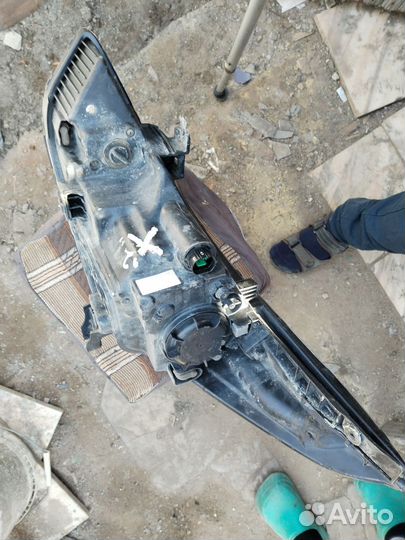 Hyundai solaris.2 фары