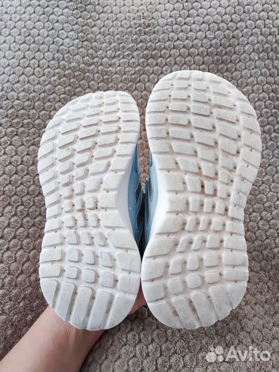 Кроссовки adidas 27