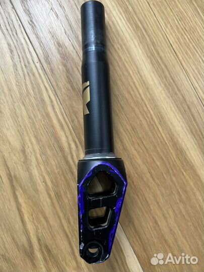 Вилка для трюкового самоката