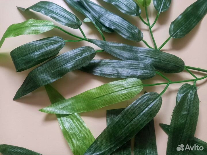 Искусственные листья бамбука