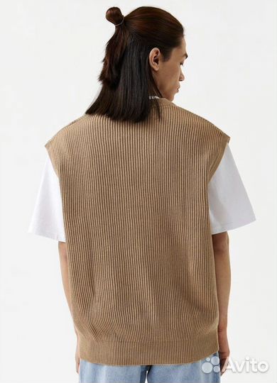 Вязанная оверсайз жилетка