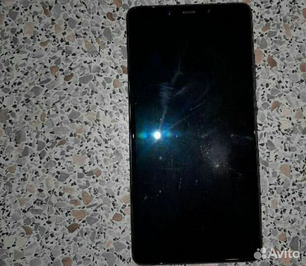 Xiaomi Mi 8 SE, 4/64 ГБ