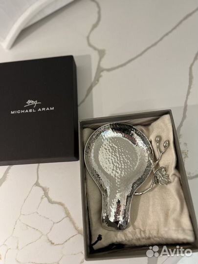 Подложка michael aram