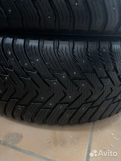 Nokian Tyres Hakkapeliitta 8 SUV 285/60 R18 116T