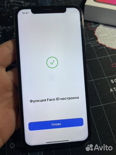 iPhone X, 64 ГБ