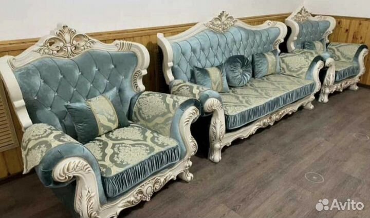 Диван и 2 кресла