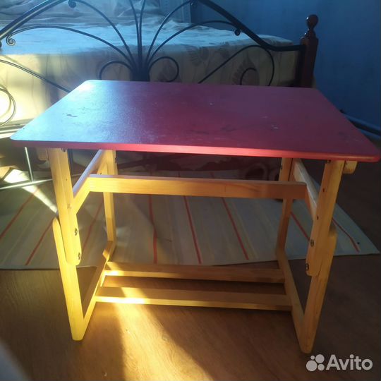 Стол и стул детский