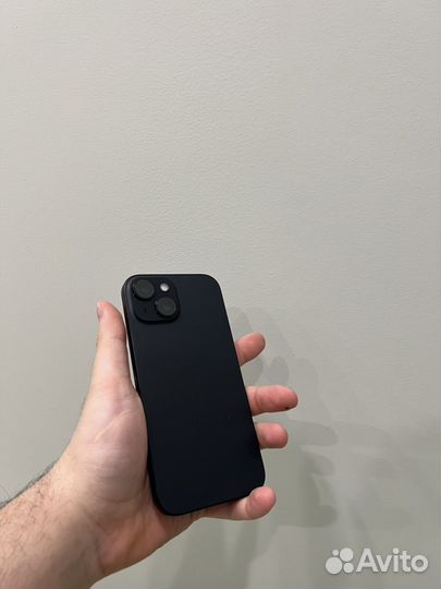 iPhone 15, 128 ГБ