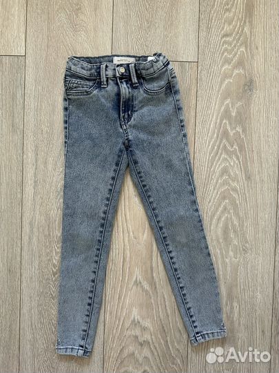 Джинсы для девочки 122 reserved