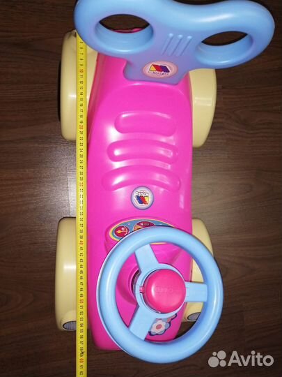 Каталка-автомобиль