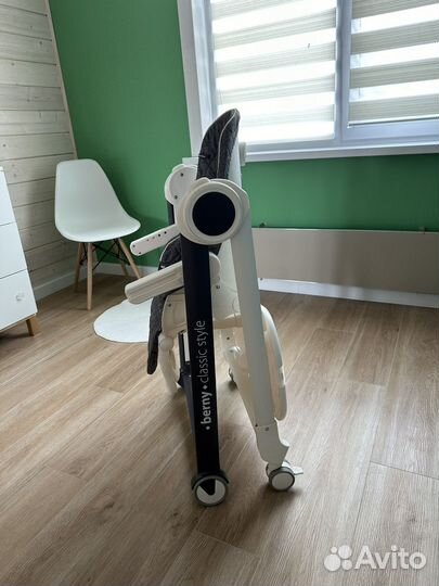 Стульчик для кормления happy baby