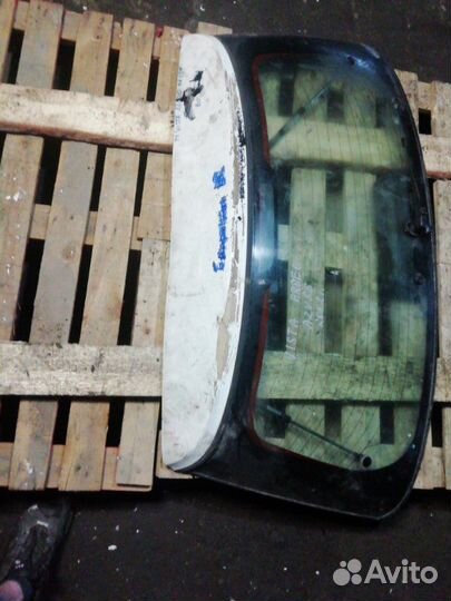 Крышка багажника задняя Toyota Vista Ardeo