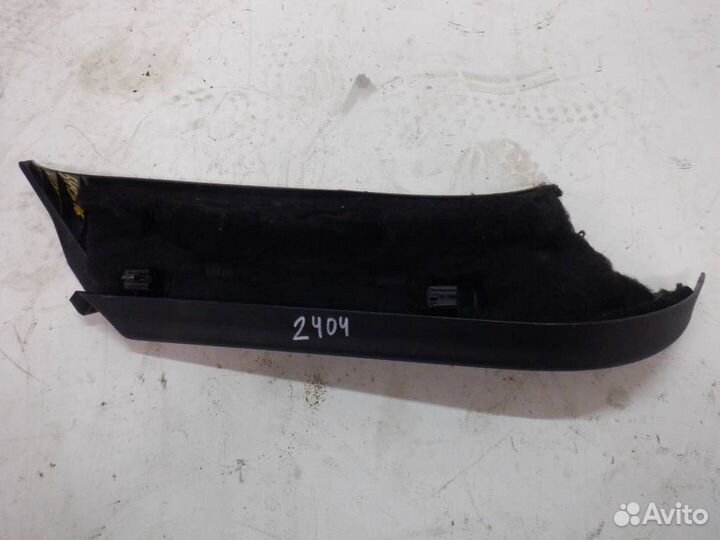 Обшивка багажника