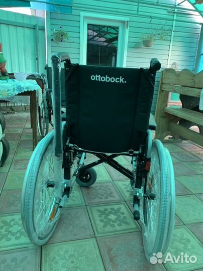 Коляска инвалидная