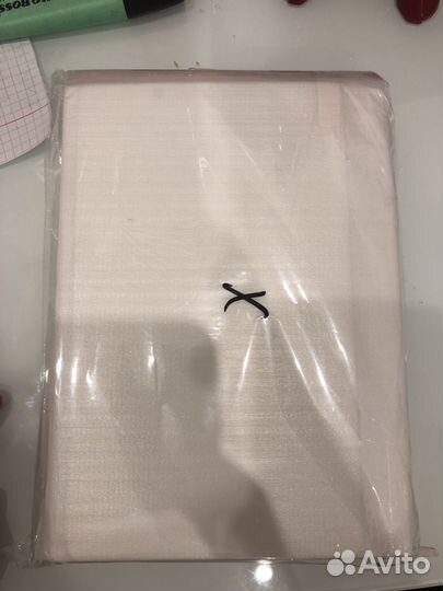 Защитное стелко на Lenovo-Tab