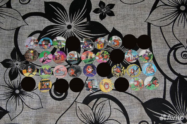 Фишки, сотки, кэпсы, биты кепсы POG №1,2,3, Batman