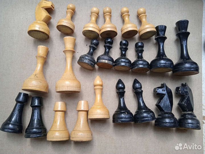 Шахматные фигуры, доска