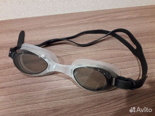 Очки для плавания