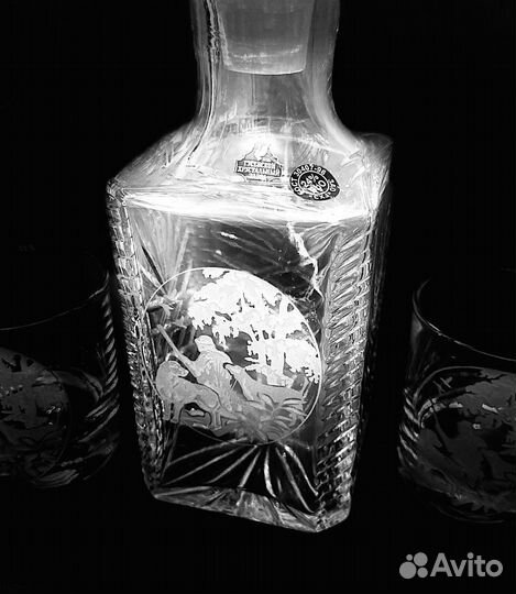 Графин штоф хрустальный. Набор с гравировкой. гхз