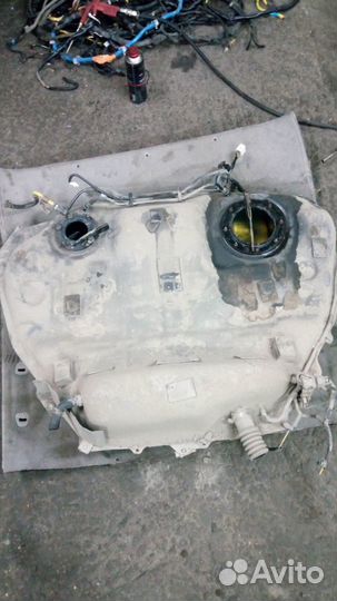 Топливный бак subaru tribeca 3.0