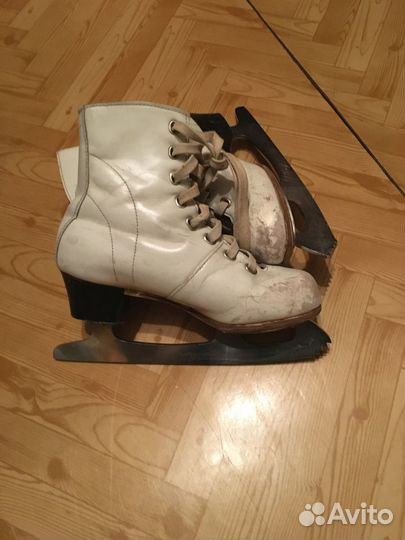 Коньки детские фигурные