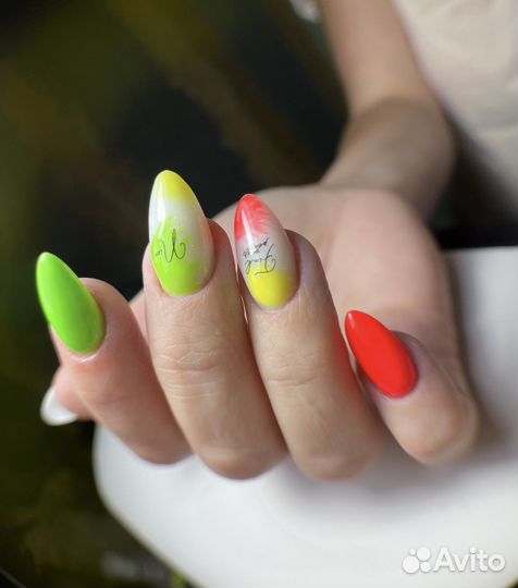 Наращивание ногтей