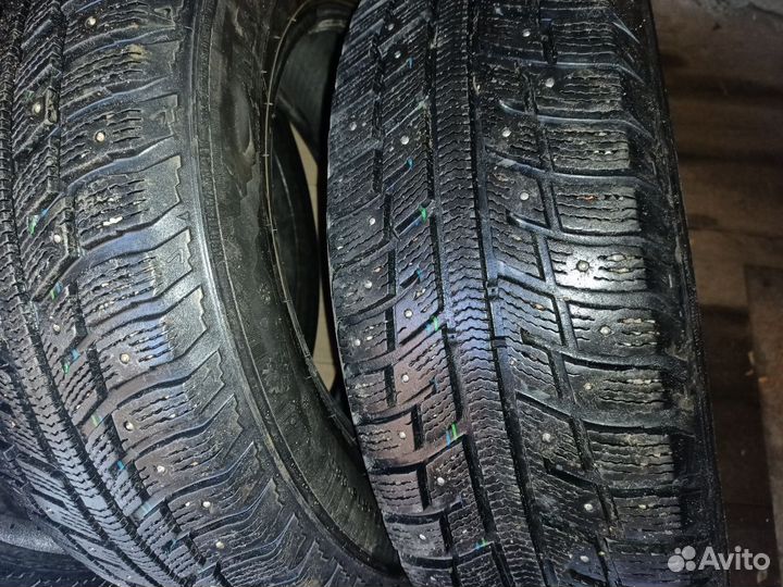 Marshal KW22 215/65 R16 98T