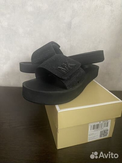 Шлёпанцы michael kors 39