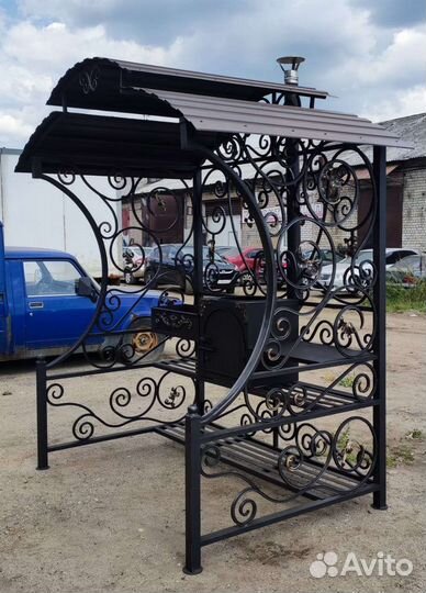 Кованые мангалы с крышей