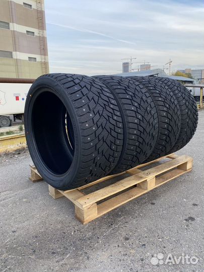 Zeta Antarctica Ice 245/45 R18 99VR