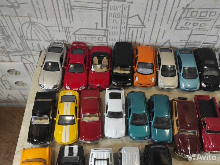 Машинки металлические коллекционные