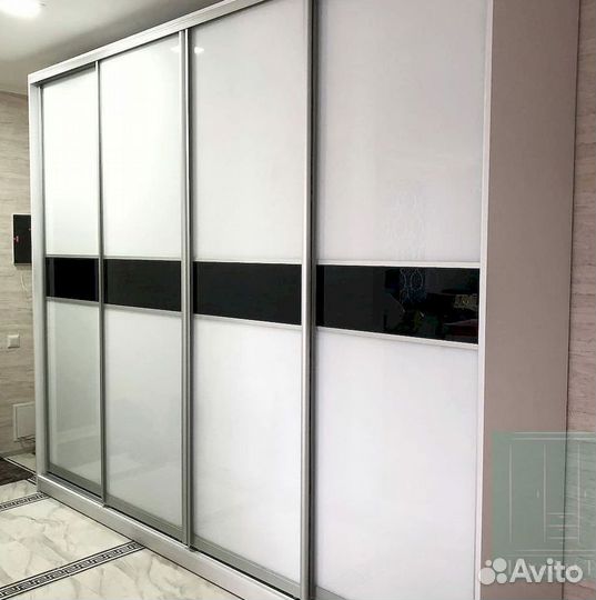 Стенка в гостиную