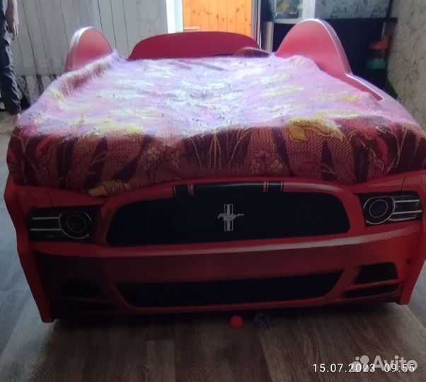 Детская кровать машина бу с матрасом