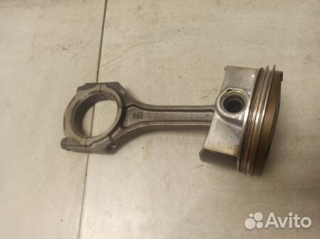 Поршень с шатуном Лексус